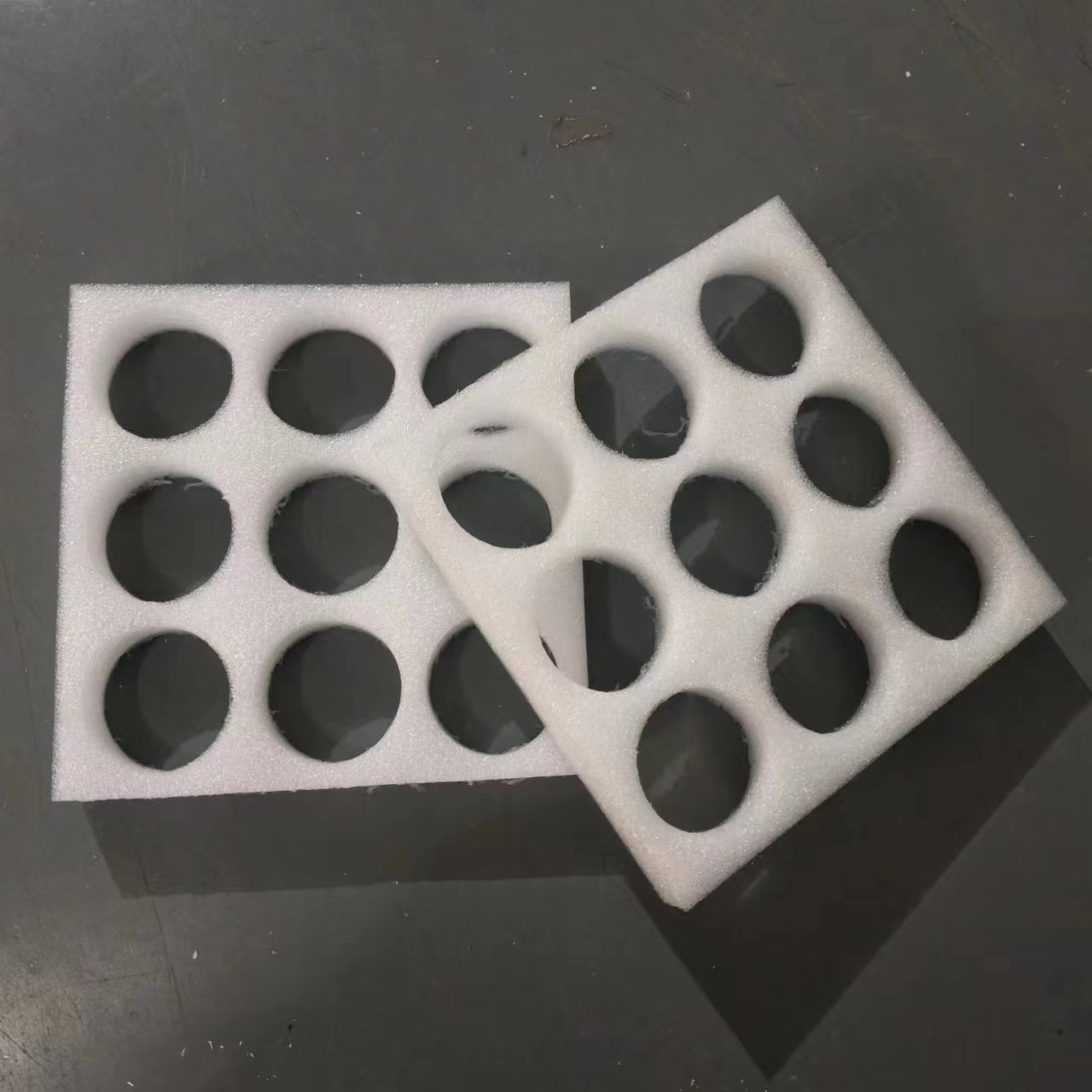 為什么汽車零部件包裝偏愛(ài) EPE 珍珠棉？